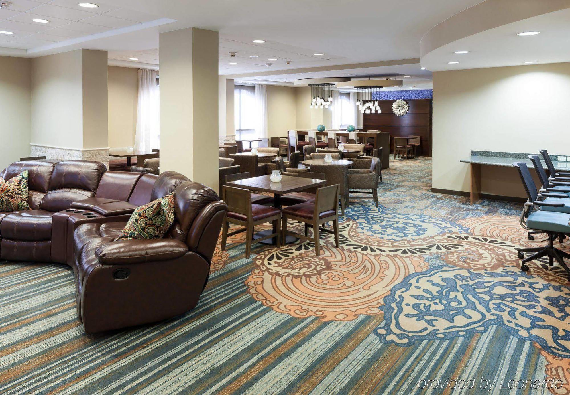 Springhill Suites By Marriott Dallas Downtown / West End Exterior foto